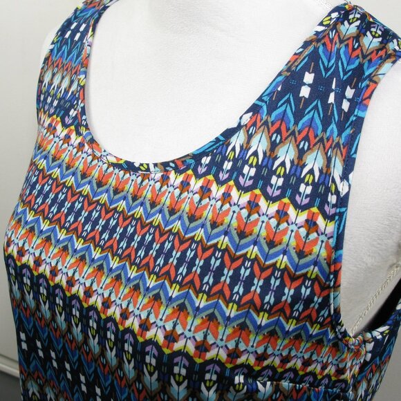 Roz & Ali Patterned Sleeveless Split Back Tank Blouse Size Medium - Picture 2 of 7